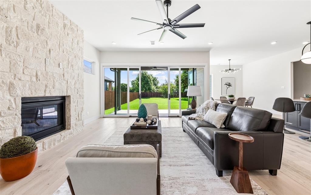 Pecan Xing - Residential
