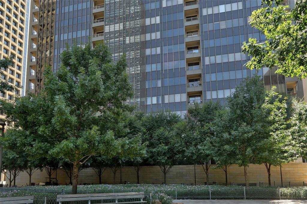 Metropolitan 1200 Main Street - Residential