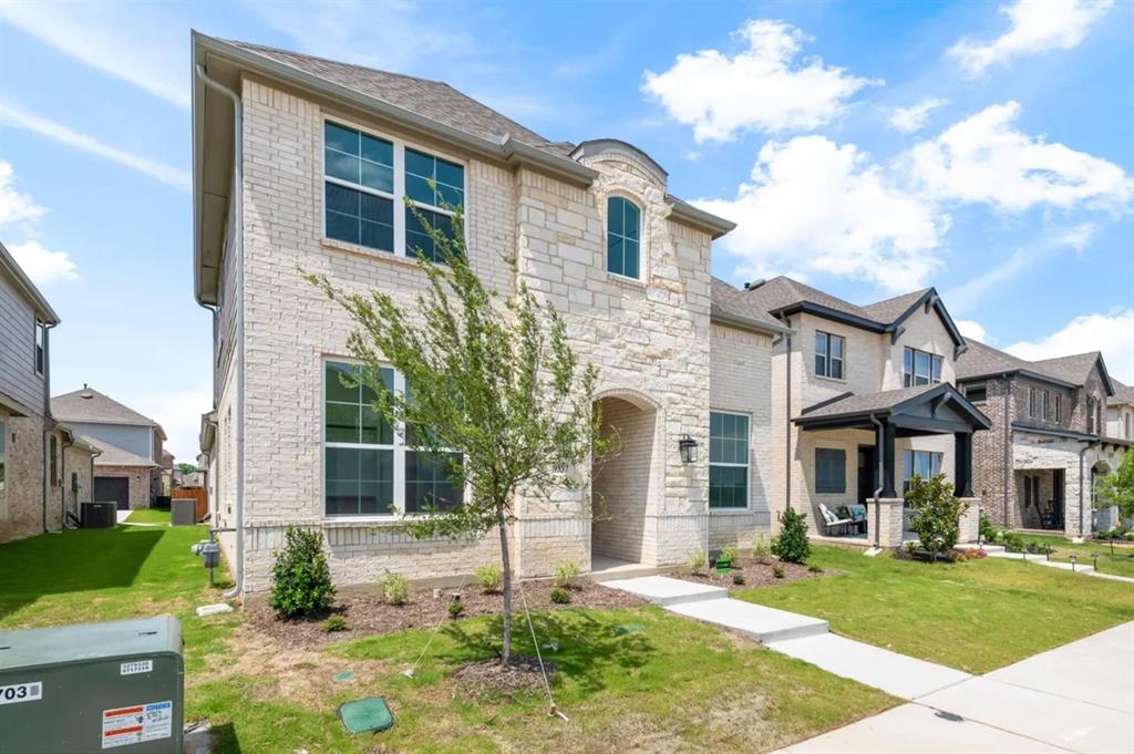 lakes of River Trails - Residential
