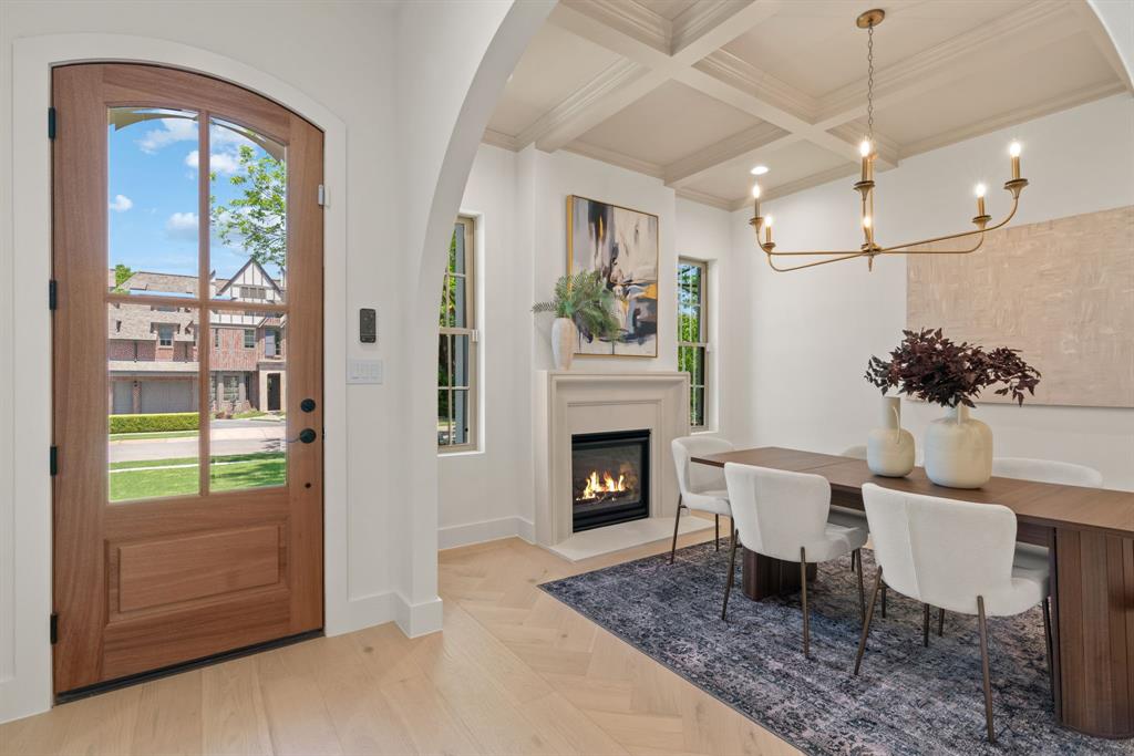 Country Club Estates - Residential
