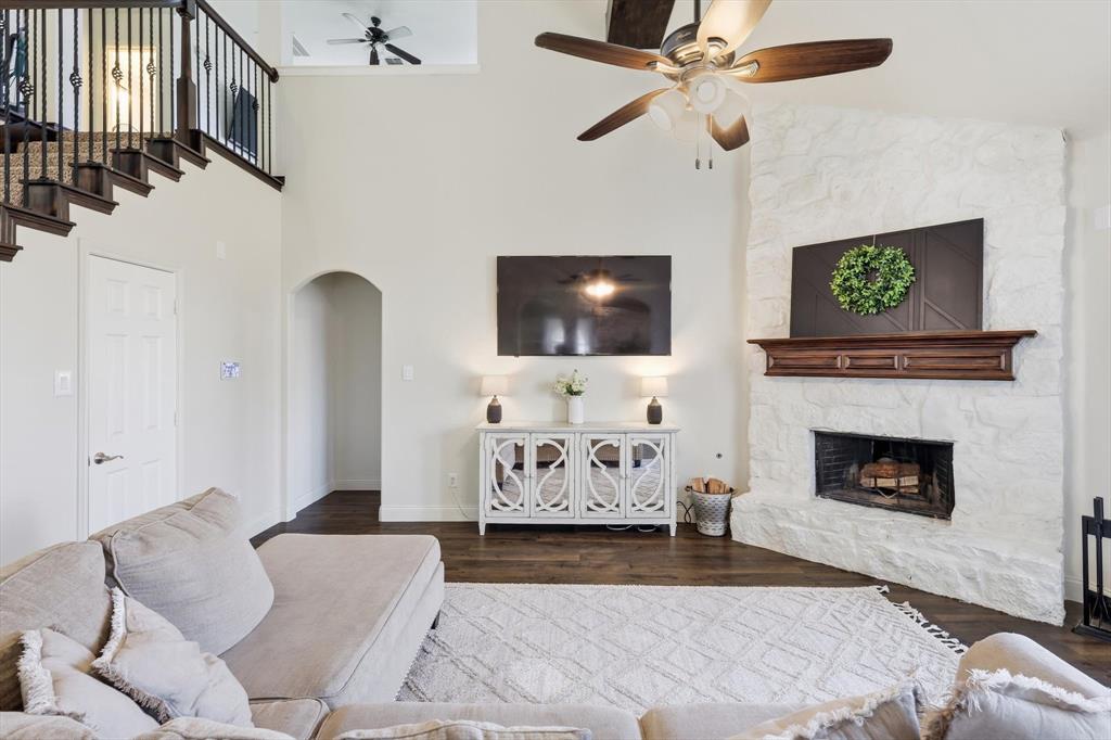 Sendera Ranch - Residential
