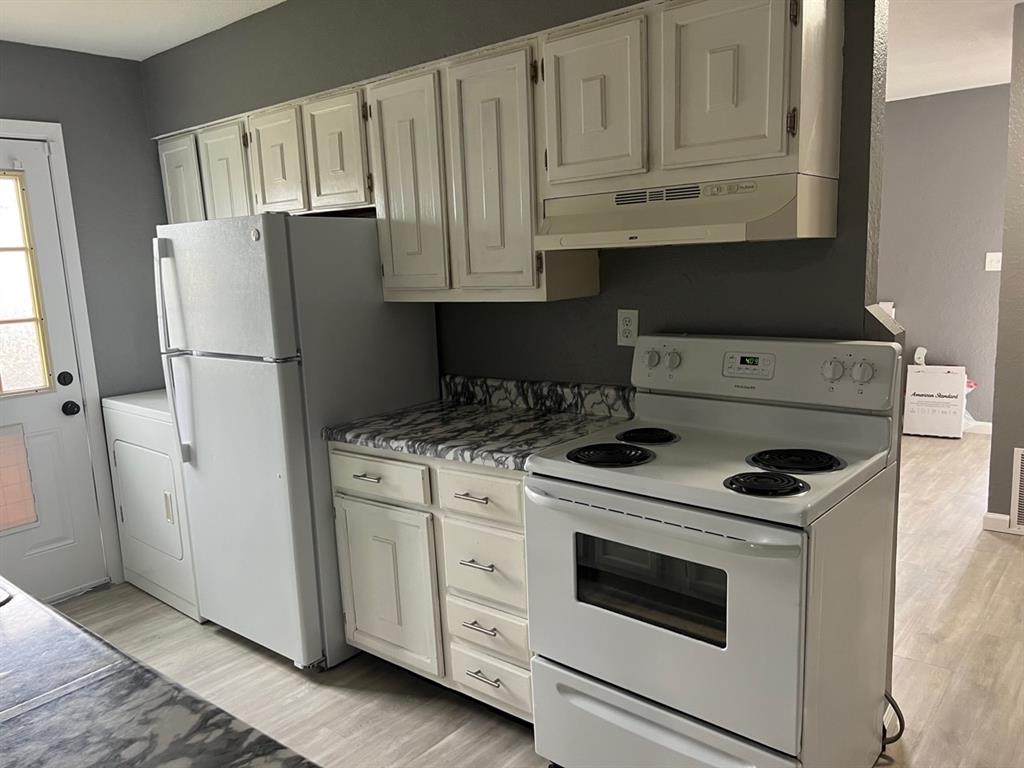 Hilltop Park Add - Residential Income