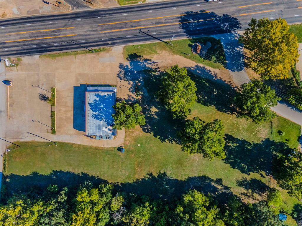 Caldero - Commercial Lease