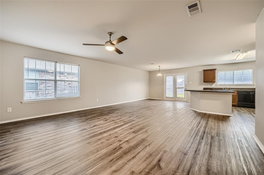 Mustang Creek Ph 2 - Residential Lease