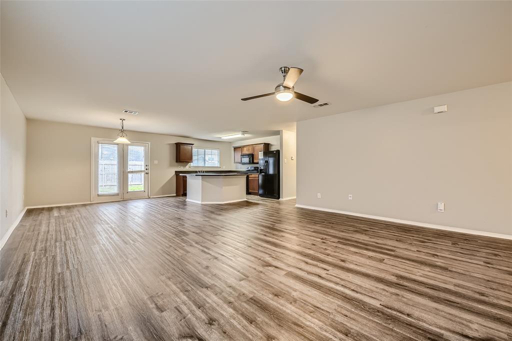 Mustang Creek Ph 2 - Residential Lease
