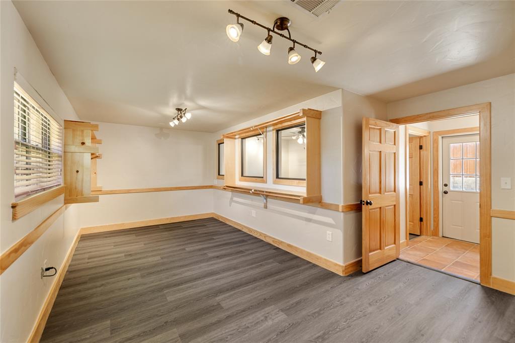 Barnes Larking Surv - Residential
