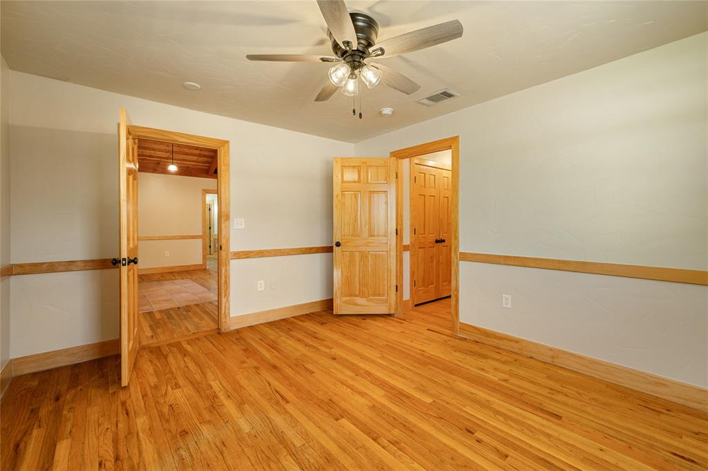 Barnes Larking Surv - Residential