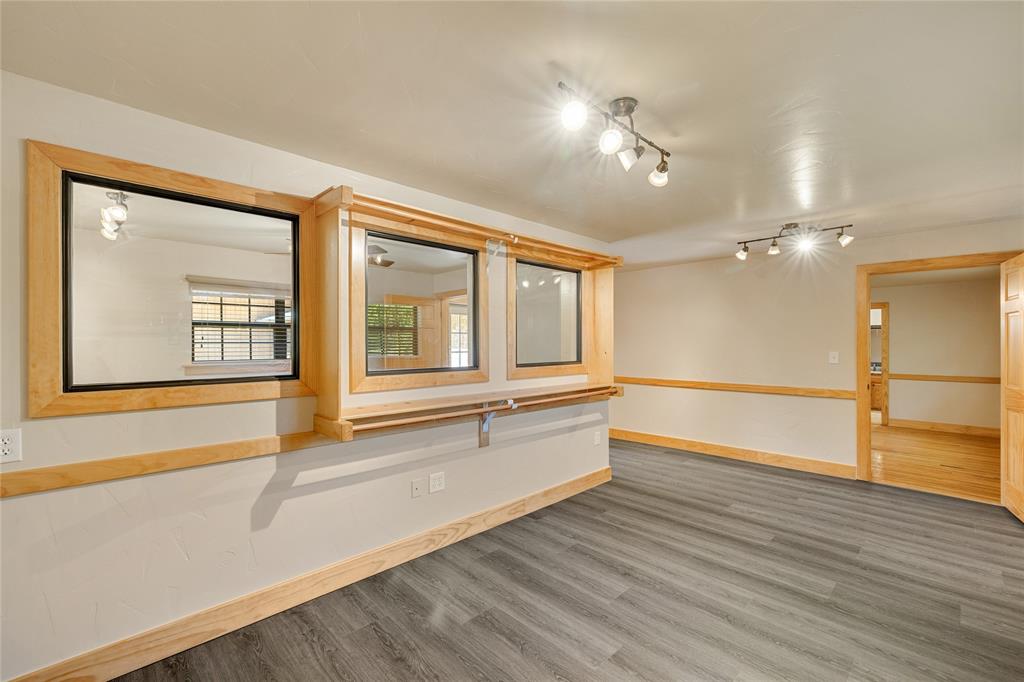 Barnes Larking Surv - Residential