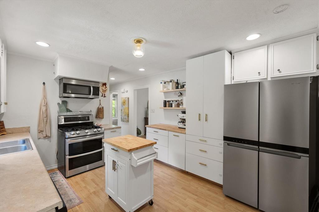 Pecan Acres Sub - Residential