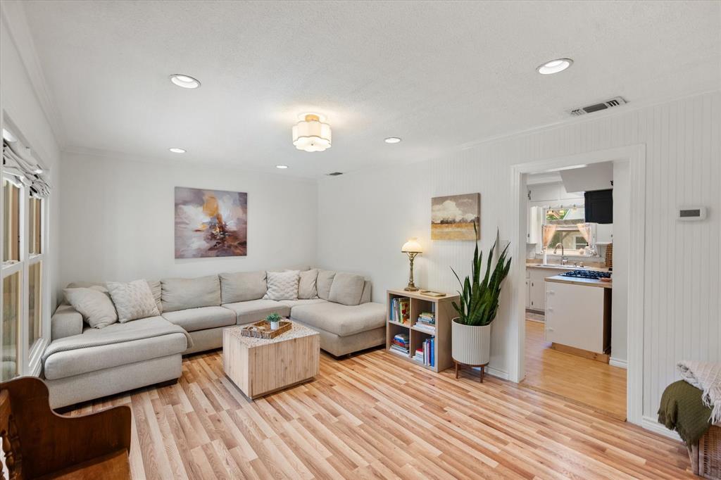 Pecan Acres Sub - Residential