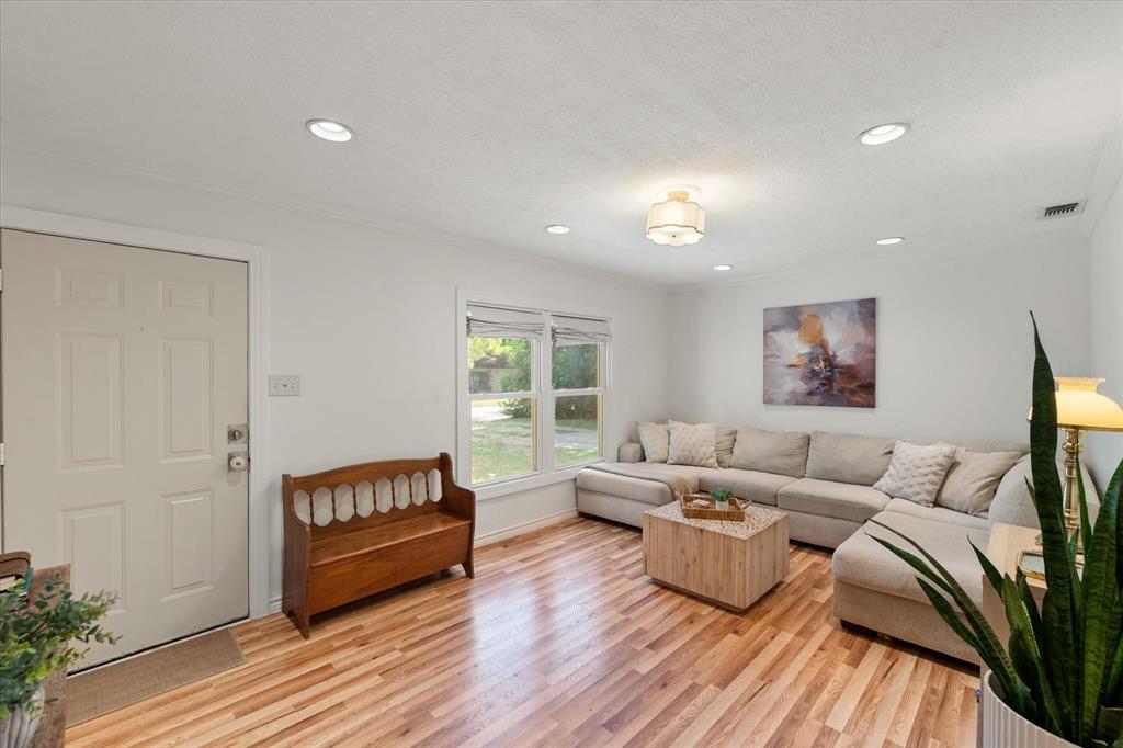 Pecan Acres Sub - Residential
