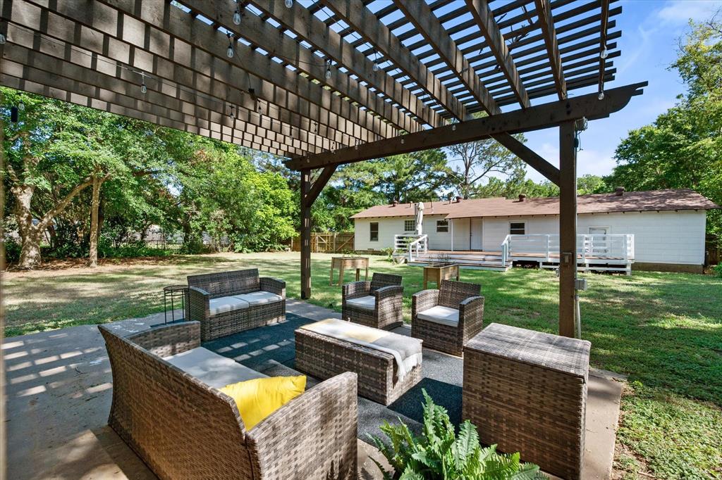 Pecan Acres Sub - Residential