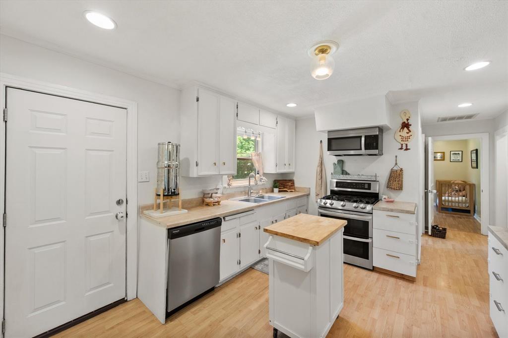 Pecan Acres Sub - Residential