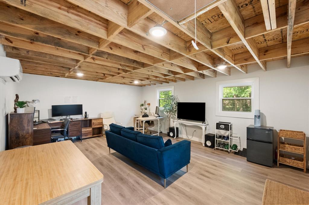 Pecan Acres Sub - Residential