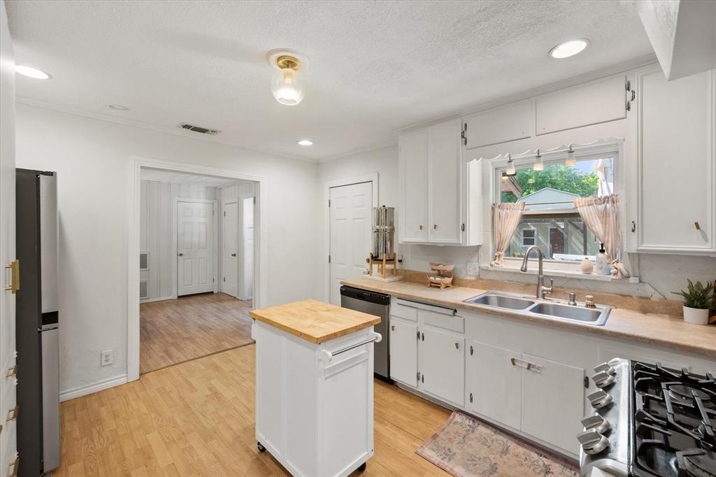 Pecan Acres Sub - Residential