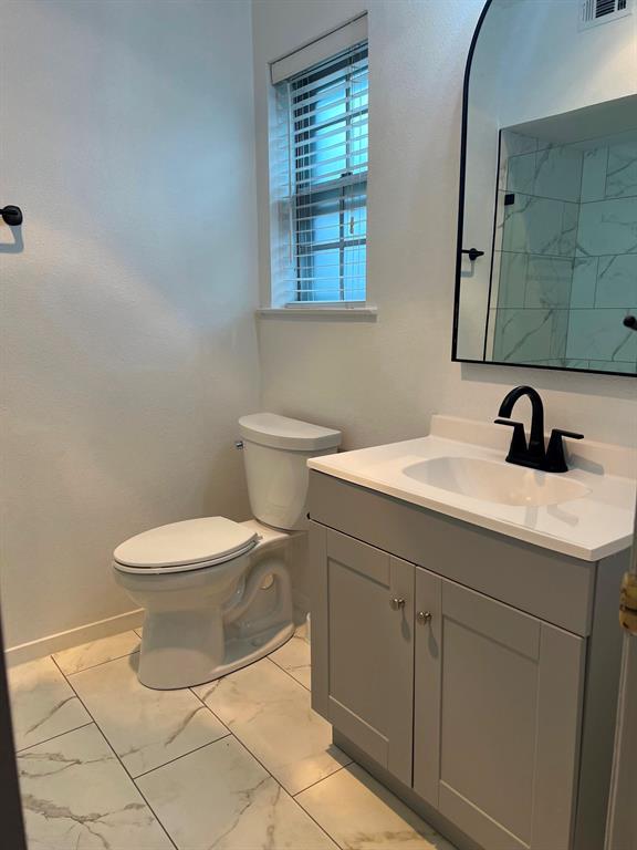La Fontaine Condo - Residential