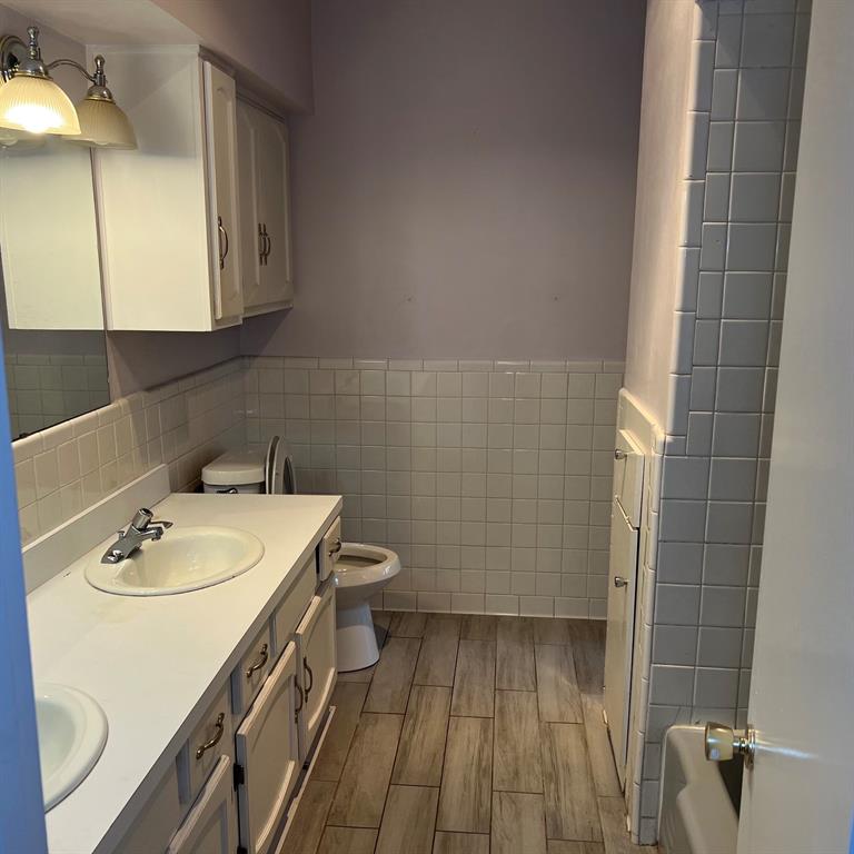 La Fontaine Condo - Residential