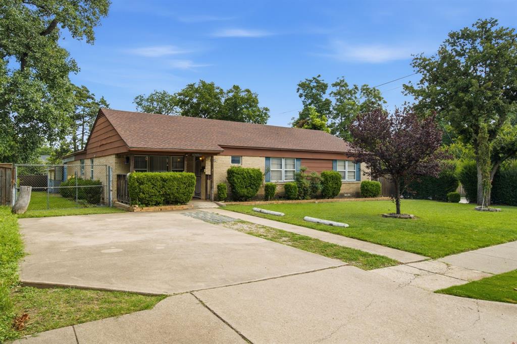 Eighth Street 02 - Residential