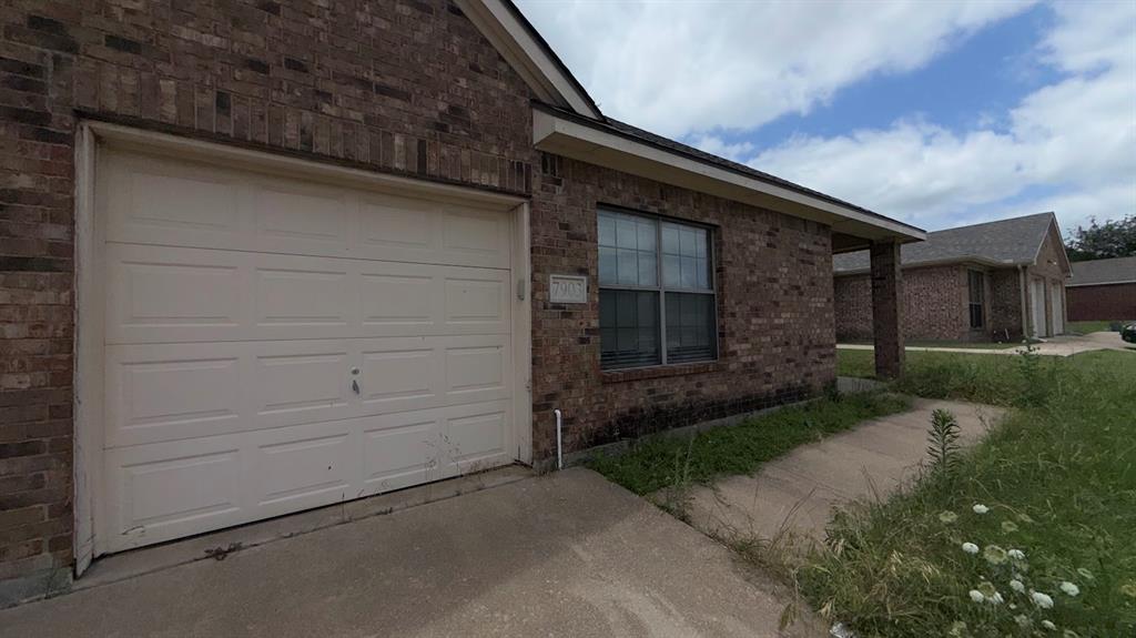 Broadmoor Add - Residential Income