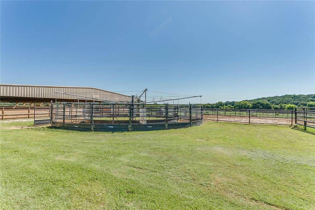 French M - Farm