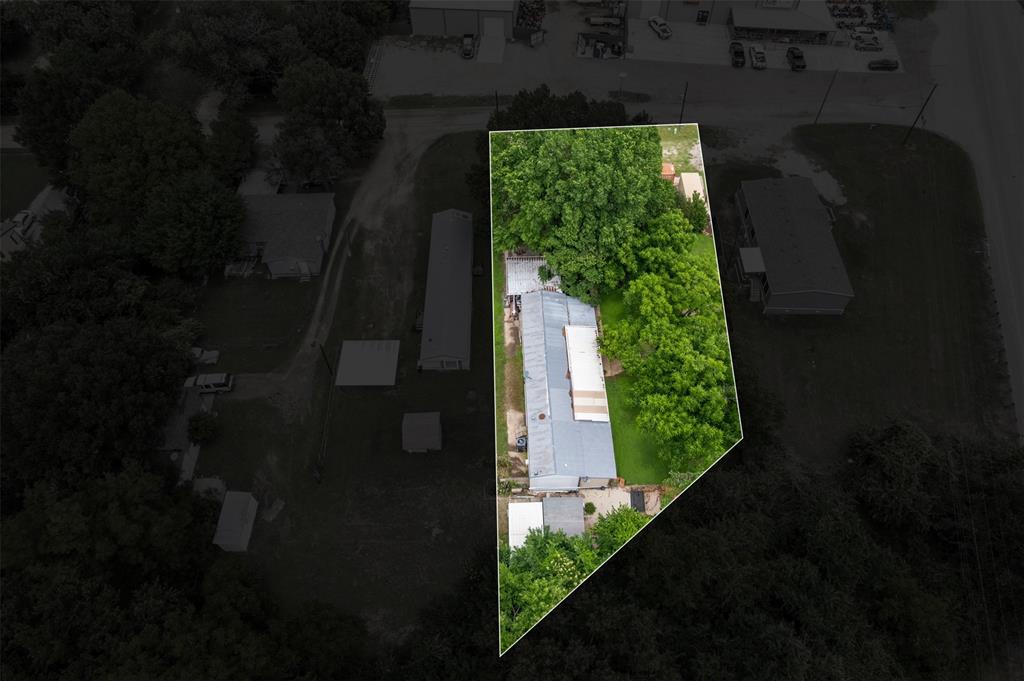 This home is part of 4 that are adjacent to each other, they can be purchased individually or together; MLS numbers are 21277507, 21277517, 21277520, 21277530. This home is centrally located along FM 1187 in between Burleson and Mansfield with the designated schools being Burleson ISD. The home is on an oversized lot and features a carport and plenty of yard space! The home is tenant occupied so it requires 48-hour notice to schedule a showing.