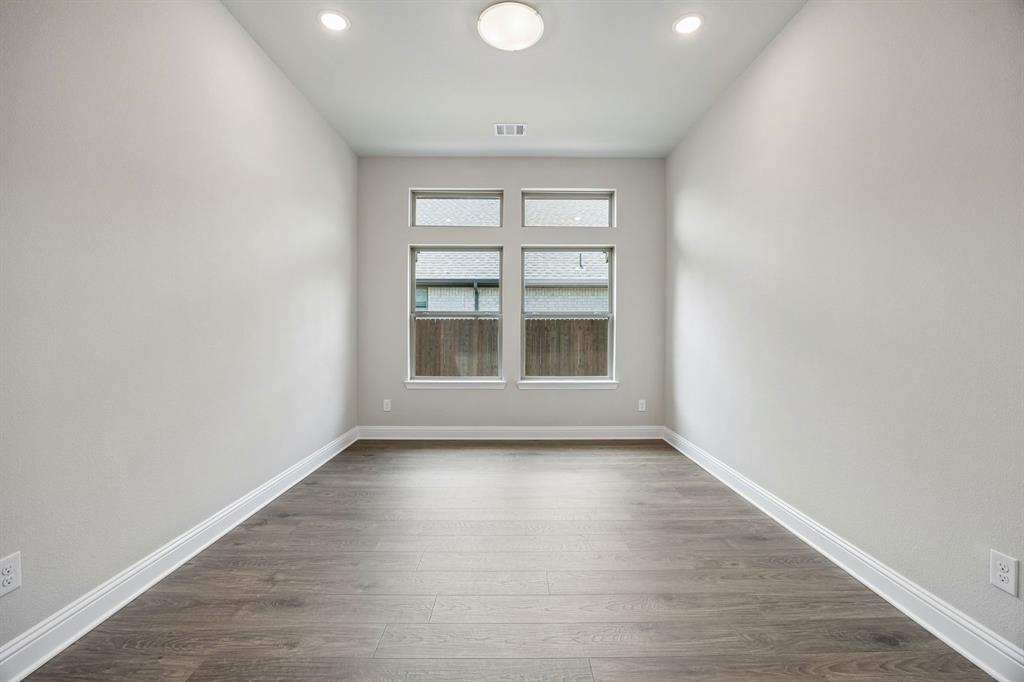Oaks of North Grove - Residential