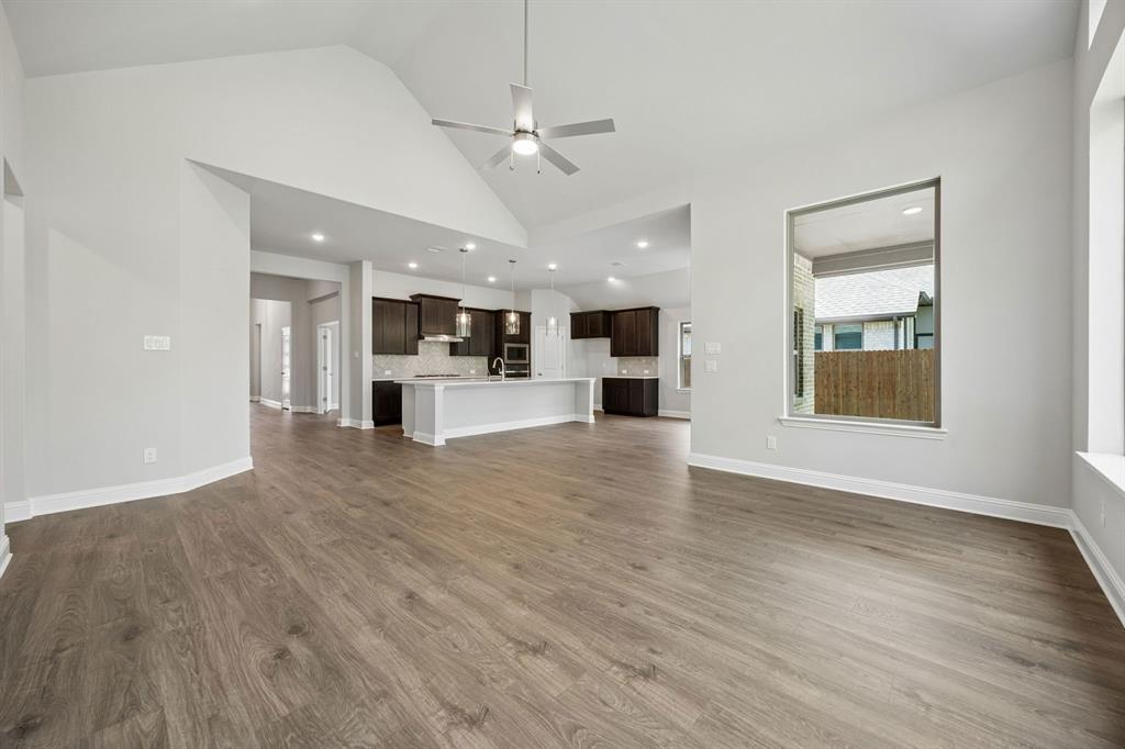 Oaks of North Grove - Residential