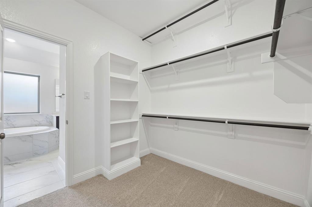 Oaks of North Grove - Residential