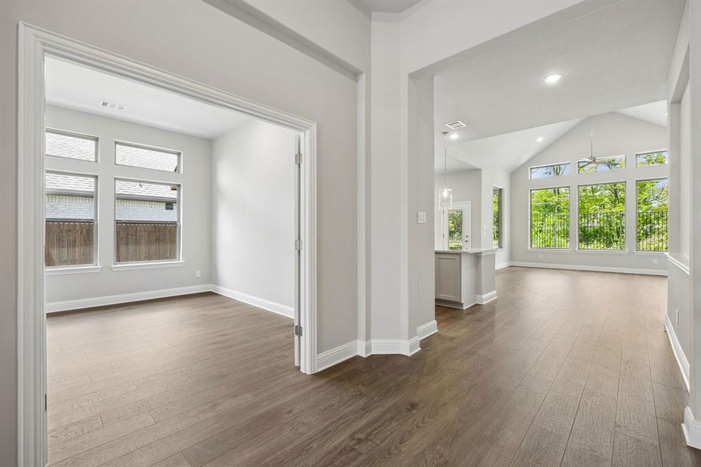 Oaks of North Grove - Residential