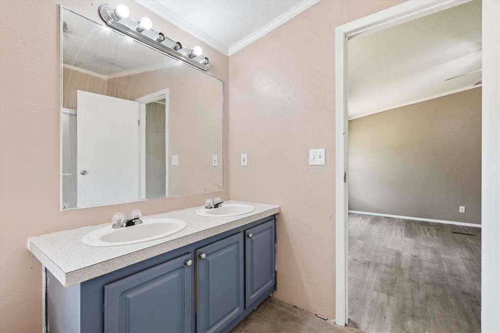 Friendly Oaks Estate Add - Residential