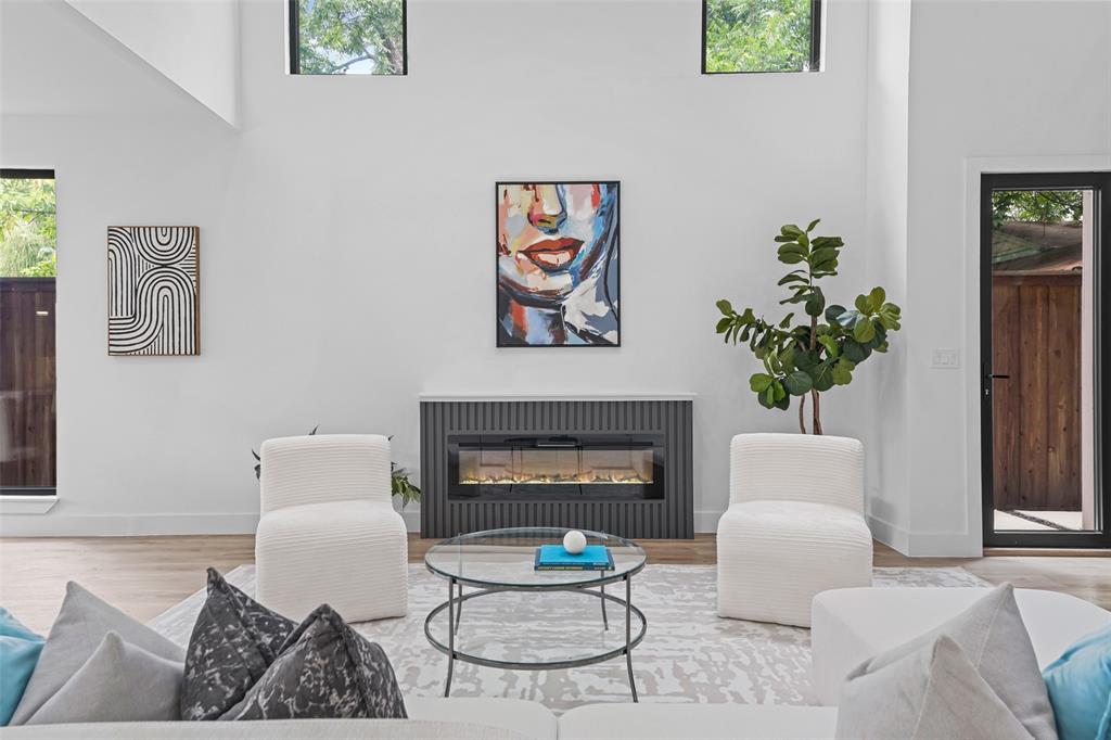 CLIFTON PLACE NO 2 - Residential