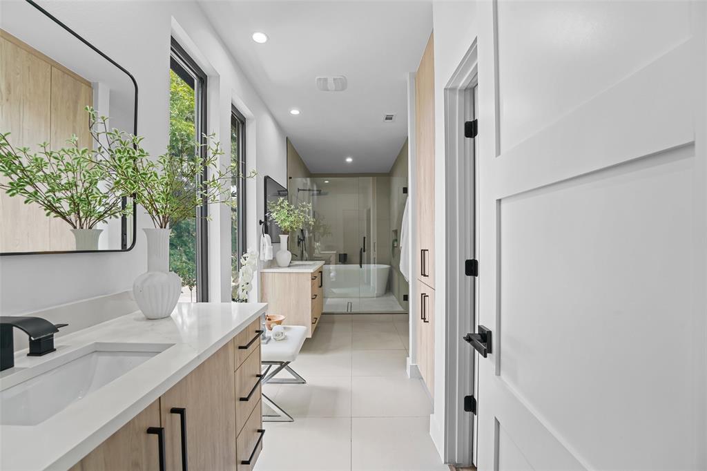 CLIFTON PLACE NO 2 - Residential