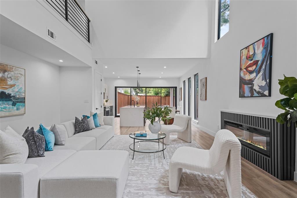 CLIFTON PLACE NO 2 - Residential