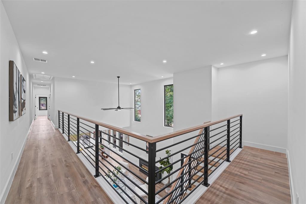 CLIFTON PLACE NO 2 - Residential