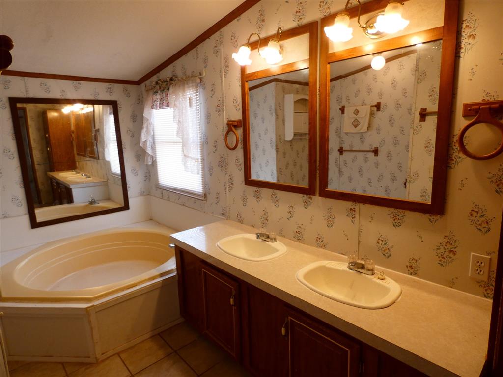 Mulberry Creek Estates - Residential Lease