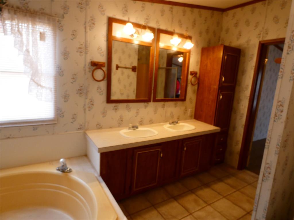 Mulberry Creek Estates - Residential Lease