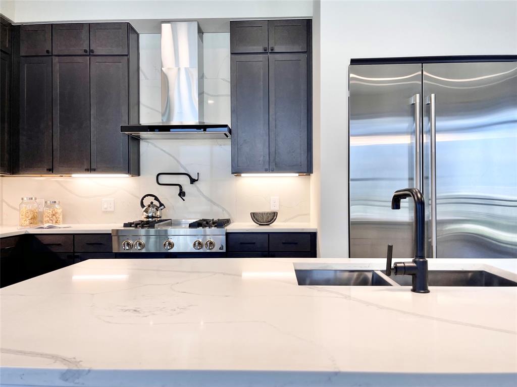 OAK - Residential Lease
