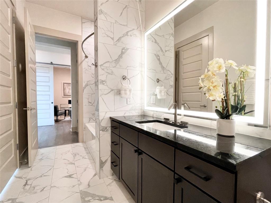 OAK - Residential Lease