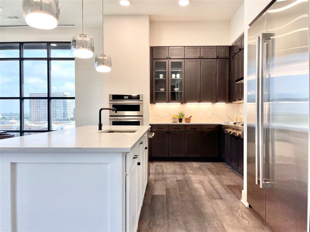 OAK - Residential Lease