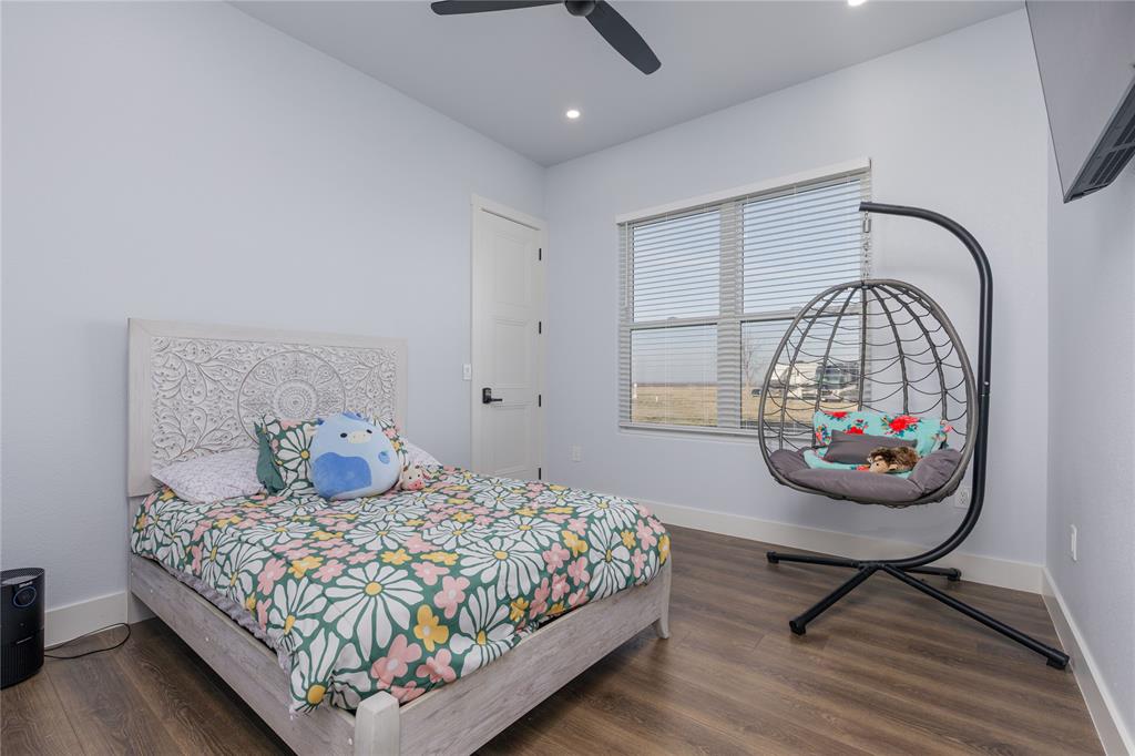 Whitesides Z & Wh - Residential