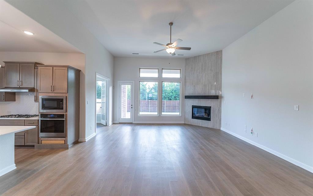 sonoma Verde - Residential