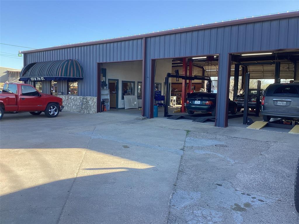 CORSICANA OT - Commercial Sale