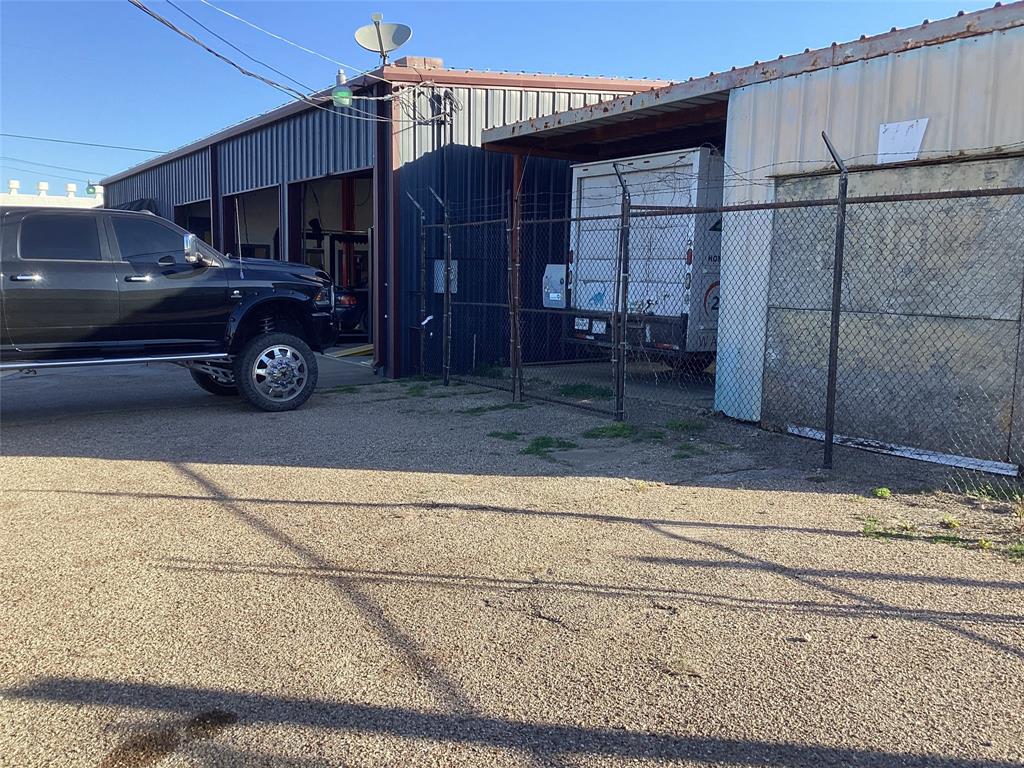CORSICANA OT - Commercial Sale
