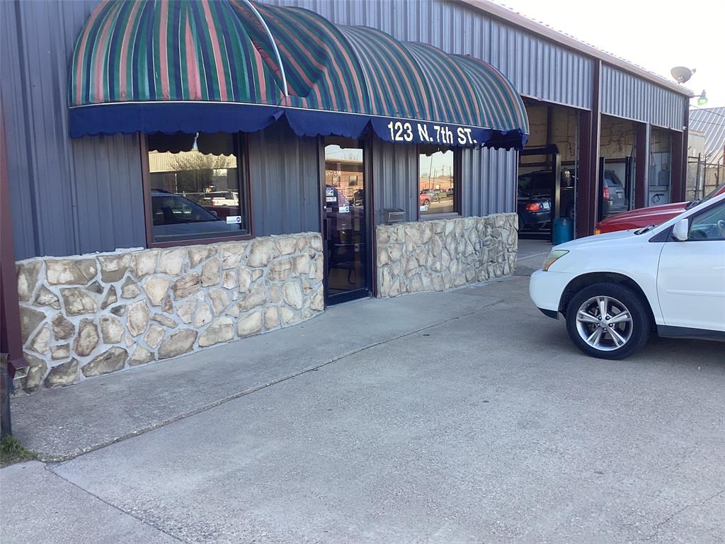 CORSICANA OT - Commercial Sale