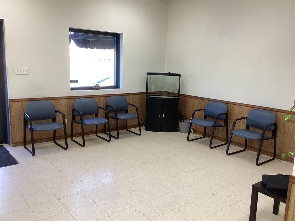 CORSICANA OT - Commercial Sale