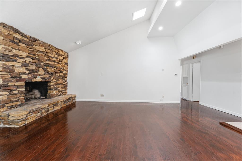Spring Ridge 01 - Residential