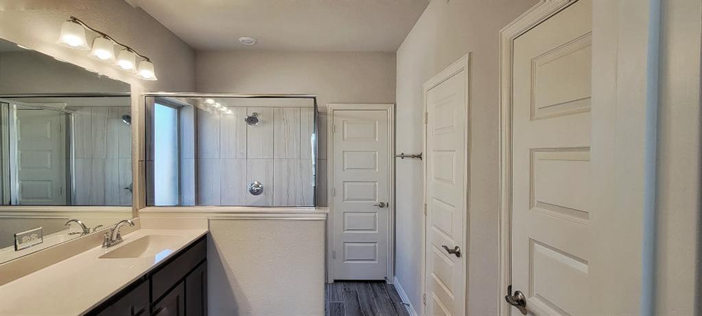 Mustang Place Ph II - Residential Lease