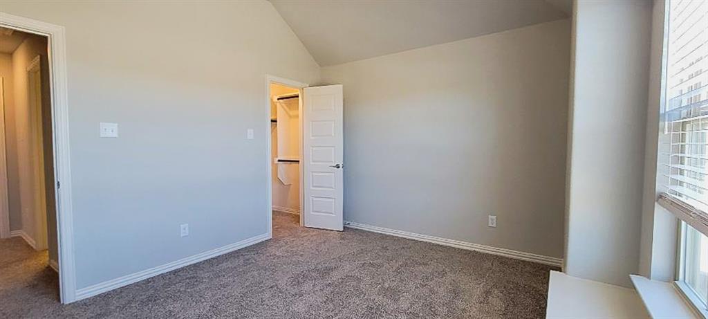 Mustang Place Ph II - Residential Lease
