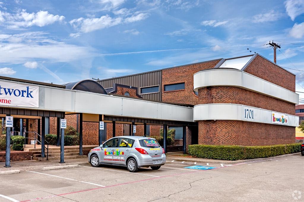 Hampton Road Acres Rep - Commercial Sale