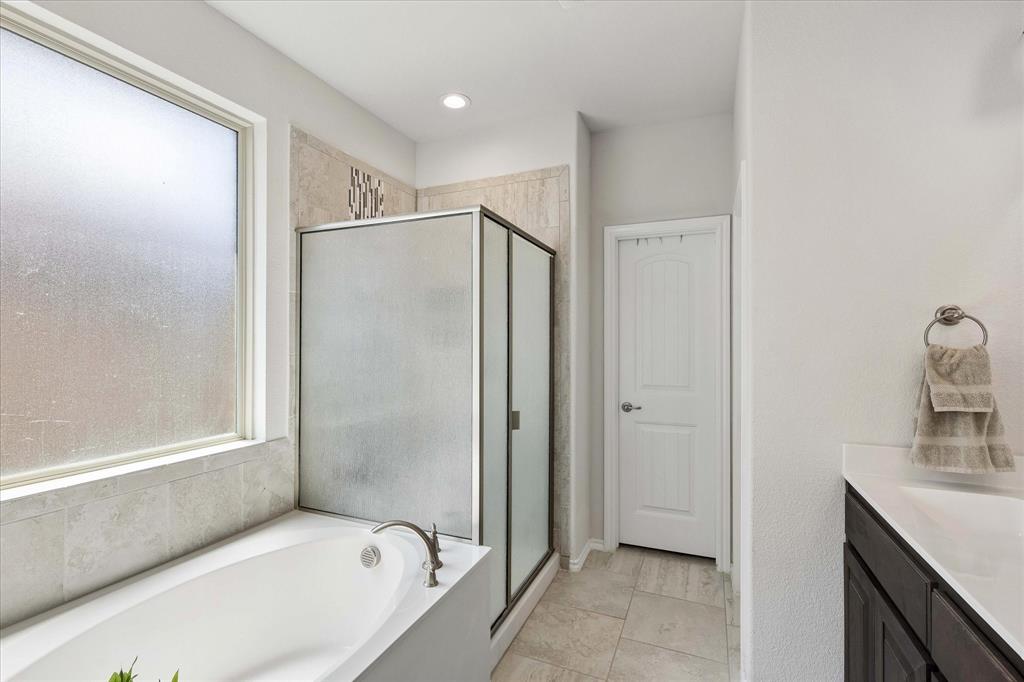 Hawthorne Meadows - Residential